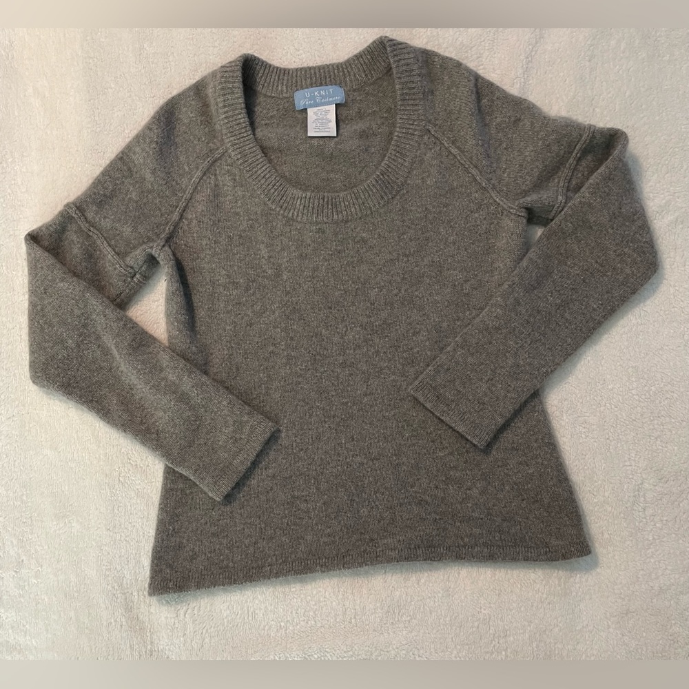 U-Knit 100% Pure Cashmere Grey Sweater, Size Large